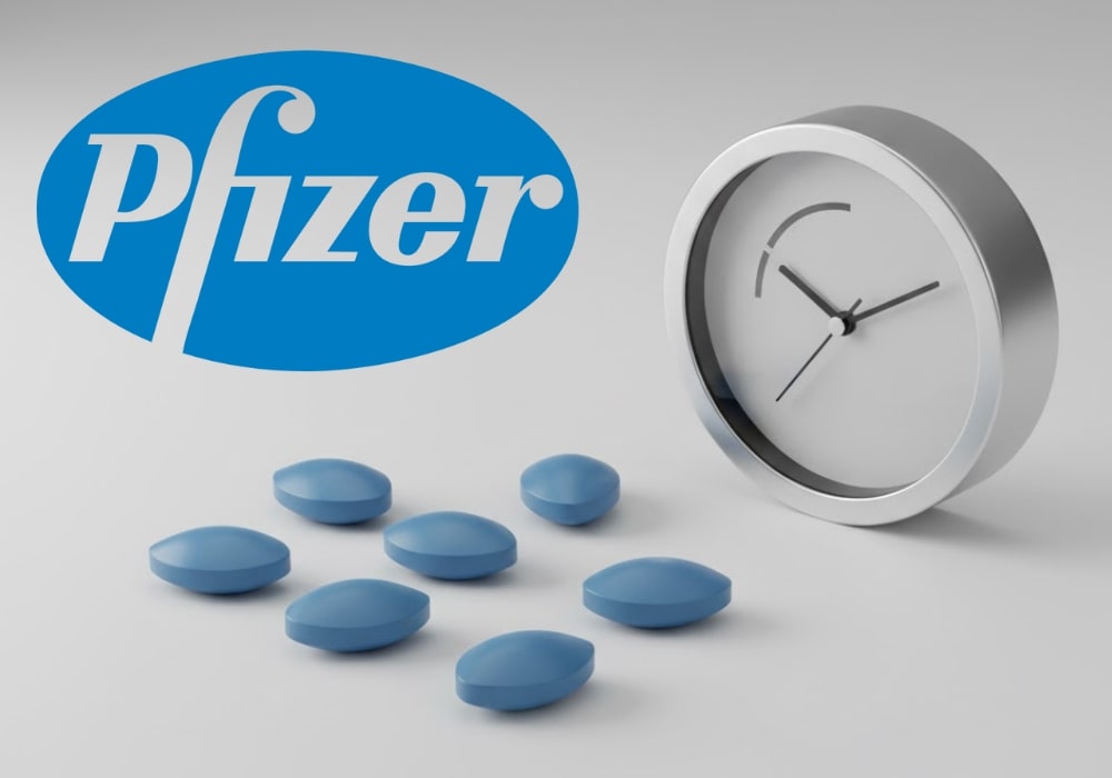 Viagra Timing Tablets – Long-Lasting Performance in Pakistan Blue Viagra tablets on a plain background with a clock, showing long-lasting sexual performance
